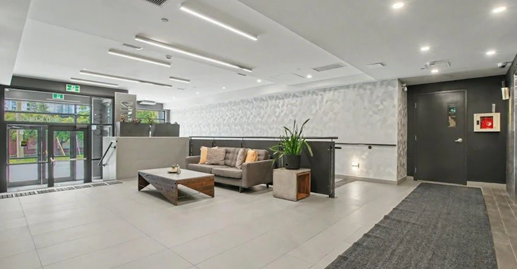 101-690 King Street W, Kitchener, ON, N2H 5L8 - 6