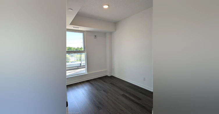305-33 Erie Avenue, Brantford, ON, N3S 2E7 - 8