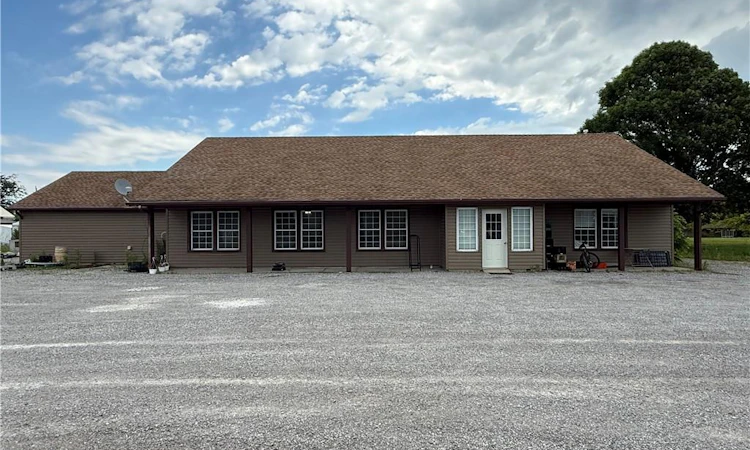 1048 Highway 59