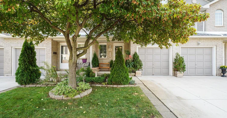 5-104 Frances Avenue, Hamilton, ON, L8E 5X3