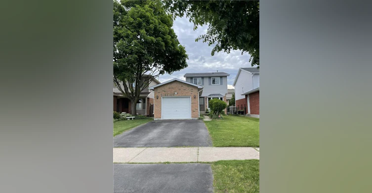 2140 Clipper Crescent, Burlington, ON, L7M 2P8 - 2
