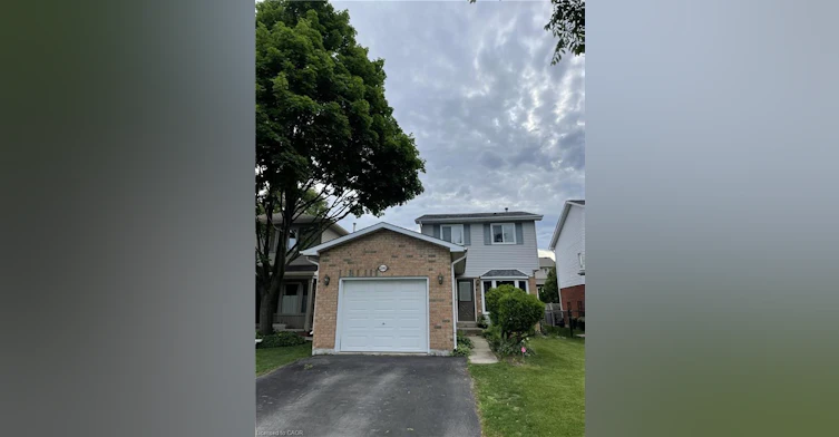 2140 Clipper Crescent, Burlington, ON, L7M 2P8