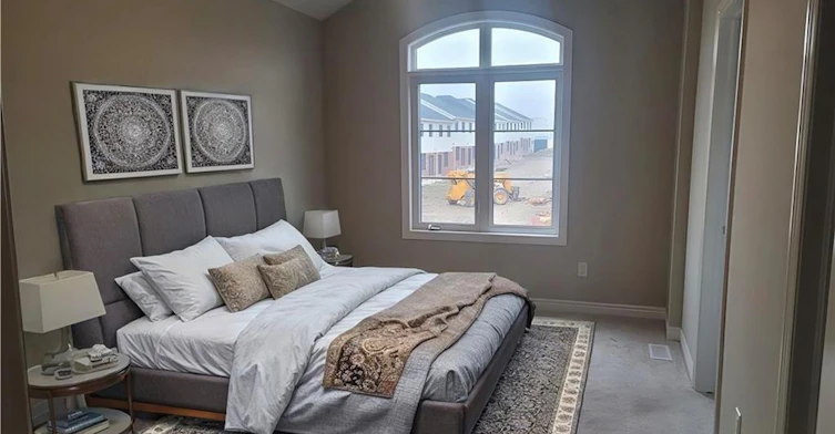 35 Mia Drive, Hamilton, ON, L9B 0J8 - 5