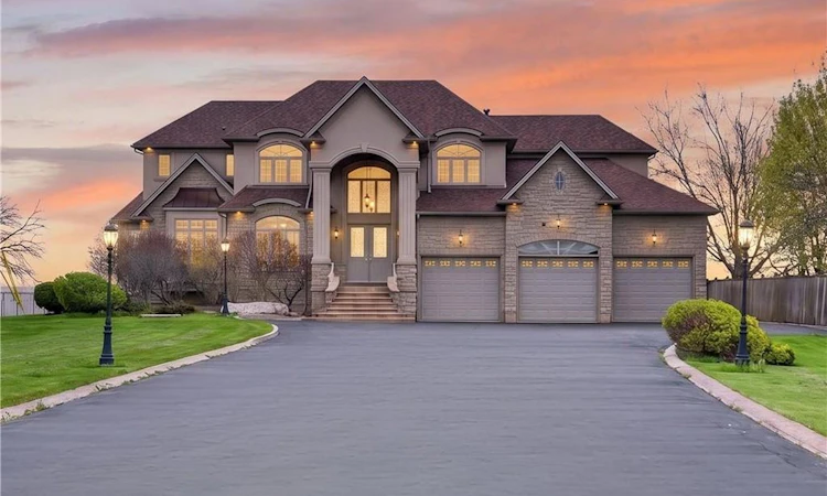 803 Ridge Road