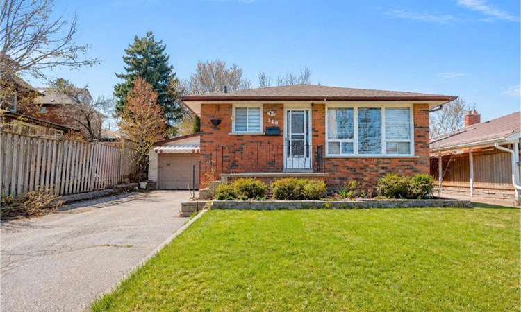 340 Fairlawn Street