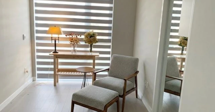 111-210 Sabina Drive, Oakville, ON, L6H 0W6 - 6