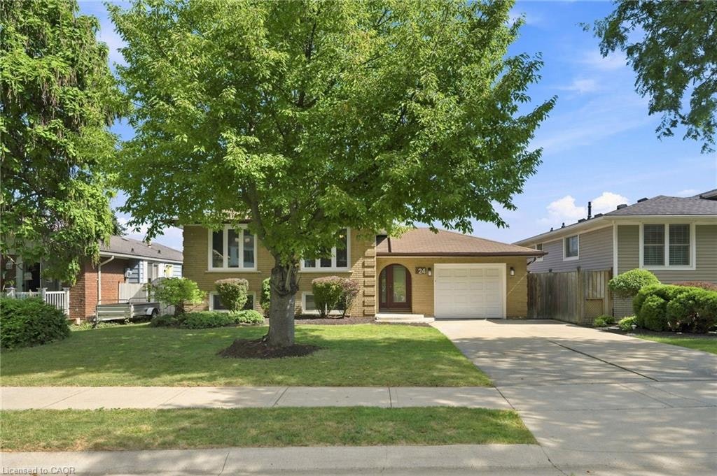 24 Brae Crest Drive, Hamilton, ON, L8G 3A6