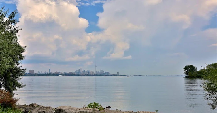 435-80 Marine Parade Drive, Toronto, ON, M8V 0A3
