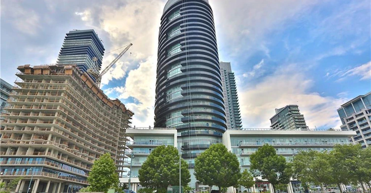 435-80 Marine Parade Drive, Toronto, ON, M8V 0A3 - 2
