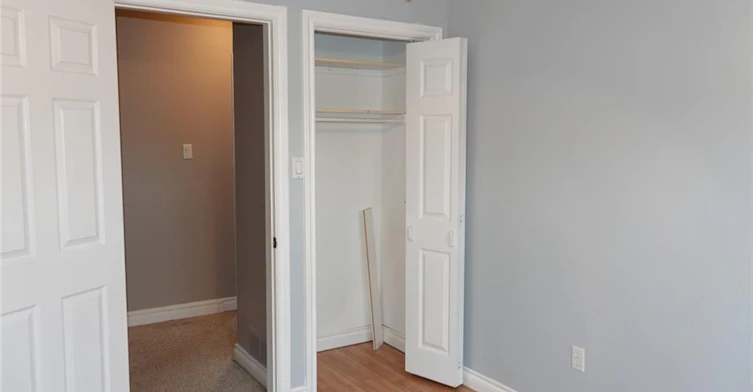 9-5475 Lakeshore Road E, Burlington, ON, L7L 1E1 - 18
