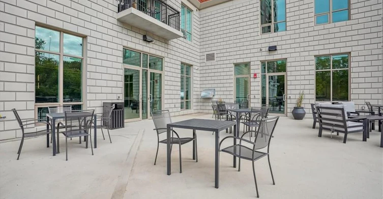 613-2750 King Street E, Hamilton, ON, L8G 1J4 - 22