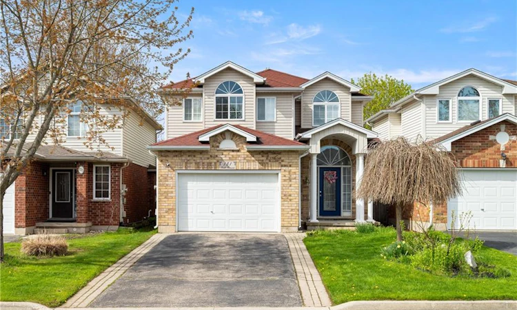 131 Swift Crescent