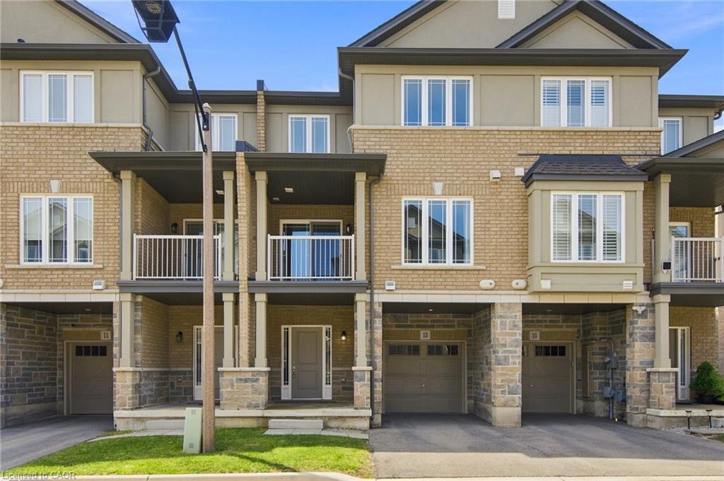 13 Aqua Lane, Hamilton, ON, L0R 1P0
