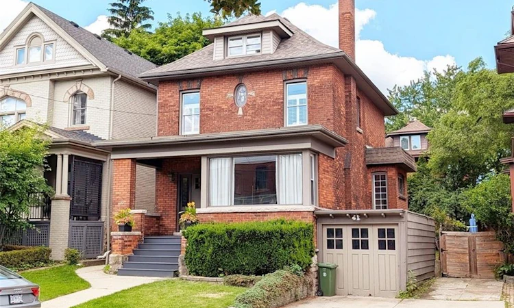 10 Beulah Avenue