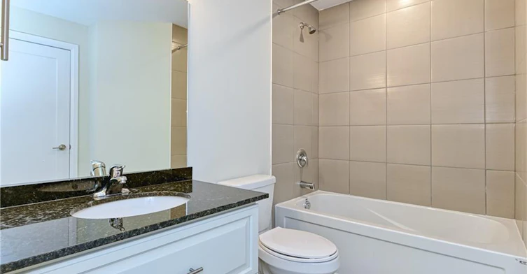 320-16 Concord Place, Grimsby, ON, L3M 4E8 - 8