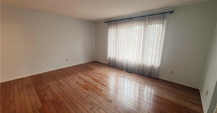164 Gemini Drive, Hamilton, ON, L9C 6N2 - 4