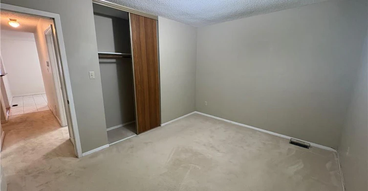 164 Gemini Drive, Hamilton, ON, L9C 6N2 - 14