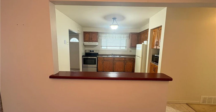164 Gemini Drive, Hamilton, ON, L9C 6N2 - 8