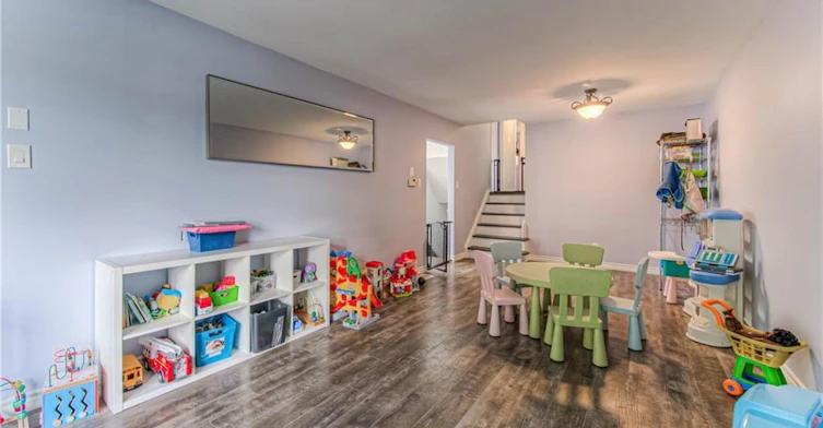 A-483 Kingscourt Drive, Waterloo, ON, N2K 2X9 - 6