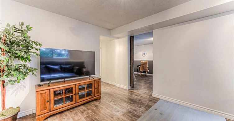 A-483 Kingscourt Drive, Waterloo, ON, N2K 2X9 - 14