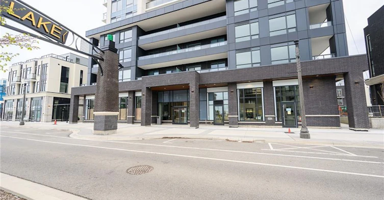 1712-385 Winston Road, Grimsby, ON, L3M 4E8 - 3