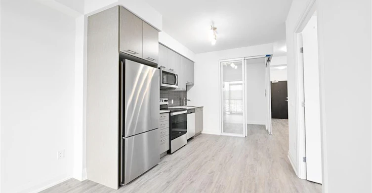 1712-385 Winston Road, Grimsby, ON, L3M 4E8 - 21