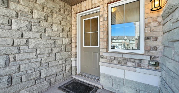 5016 Desantis Drive, Lincoln, ON, L0R 1B2 - 3