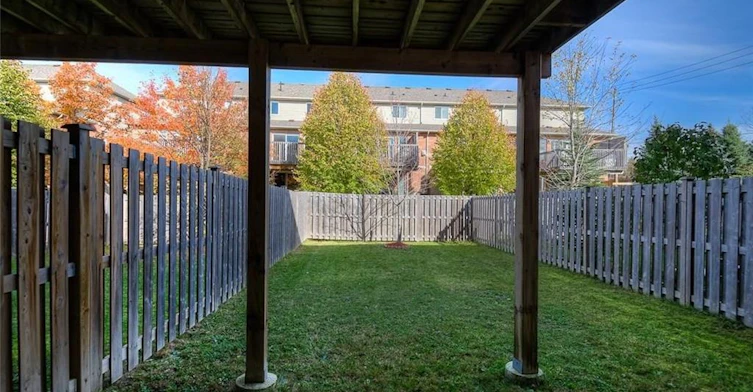 350 Dearborn Boulevard, Waterloo, ON, N2J 4Y9 - 4