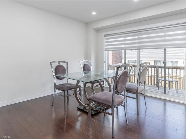 32 Hedges Crescent, Hamilton, ON, L8J 1X5 - 8