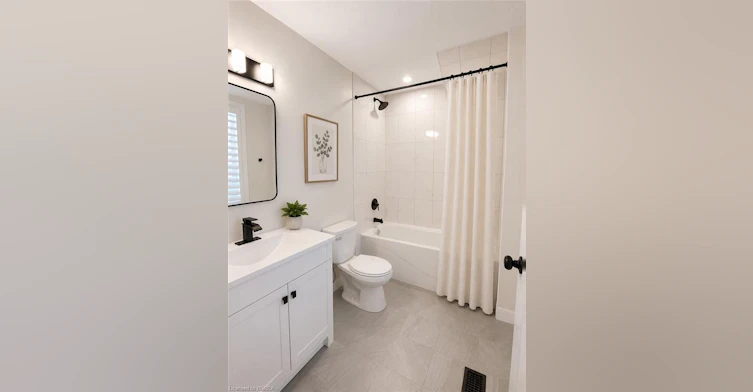 Upper-413 Concession Street, Hamilton, ON, L9A 1B8 - 3