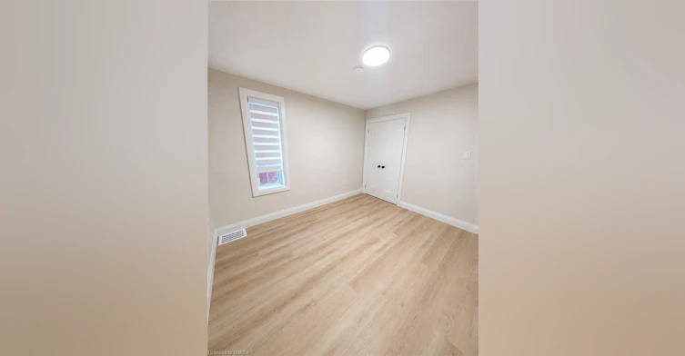 Main-413 Concession Street, Hamilton, ON, L9A 1B8 - 10