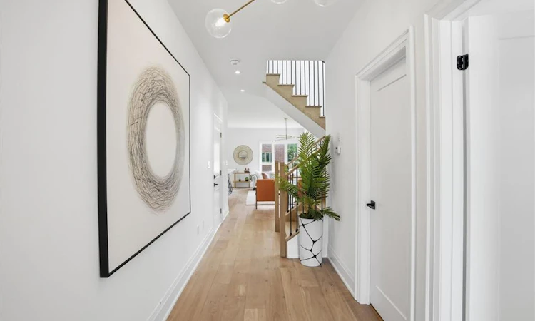 25 Rainey Drive