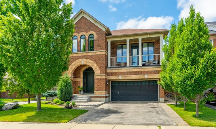 156 Nisbet Boulevard