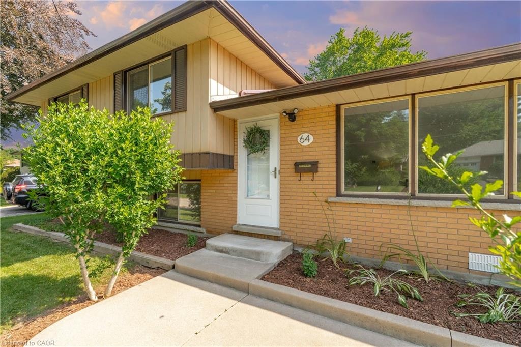 64 Warren Road, Kitchener, ON, N2M 4T4