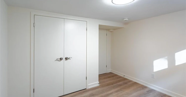 BSMT-172 Kenilworth Avenue S, Hamilton, ON, L8K 2T4 - 11