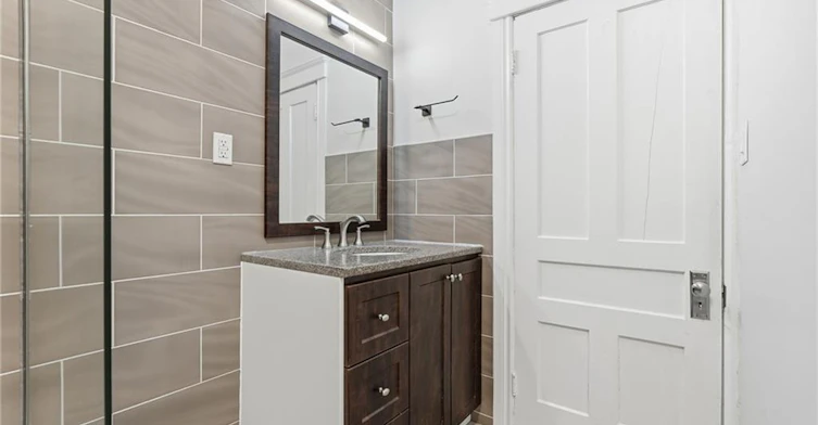 70 Robert Street, Hamilton, ON, L8L 2P3 - 8