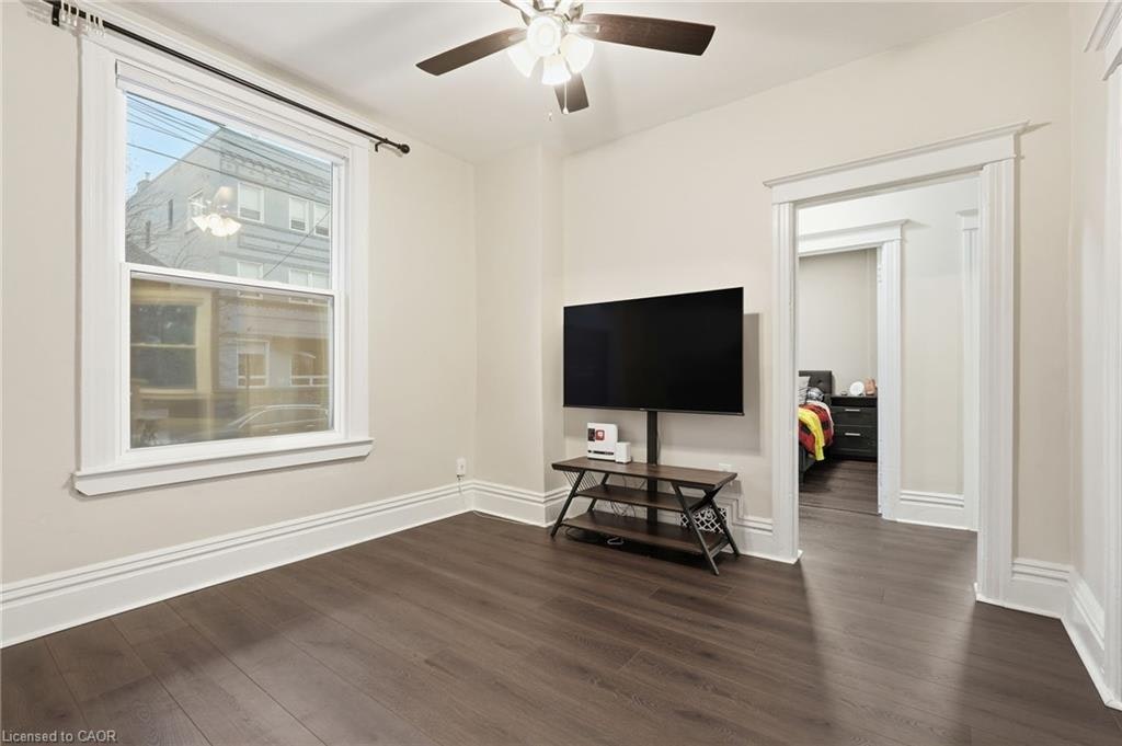 70 Robert Street, Hamilton, ON, L8L 2P3 - 7