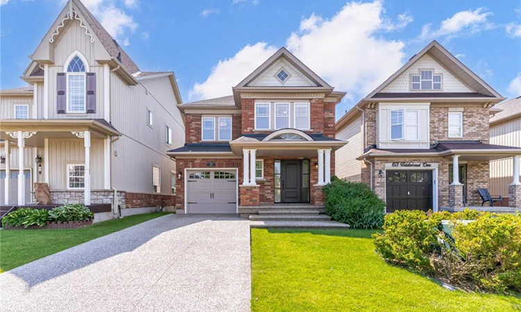 59 Fiddlehead Crescent