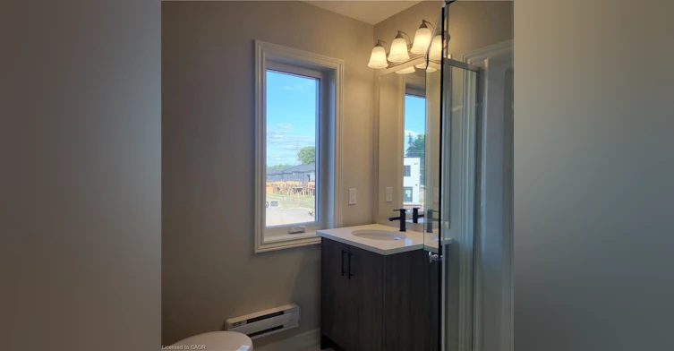 28-235 Chapel Hill Drive, Kitchener, ON, N2R 1N3 - 13