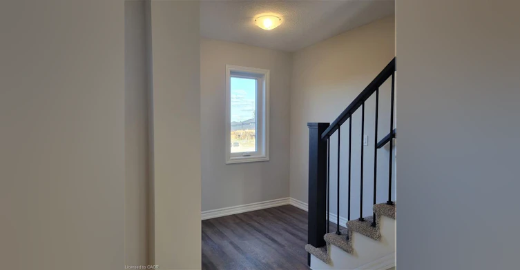 28-235 Chapel Hill Drive, Kitchener, ON, N2R 1N3 - 9