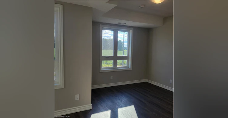 28-235 Chapel Hill Drive, Kitchener, ON, N2R 1N3 - 12