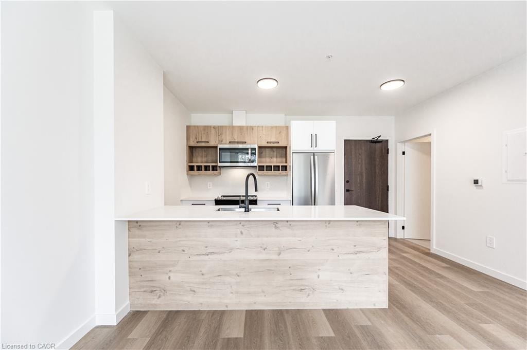 103-24 Union Street E, Waterloo, ON, N2J 1B7 - 17
