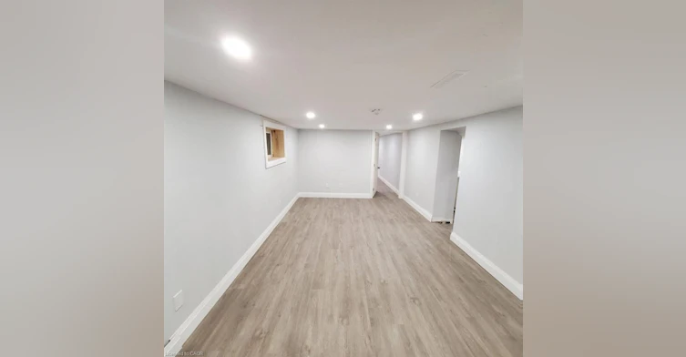 Lower-270 Melrose Avenue, Kitchener, ON, N2H 2C1 - 6