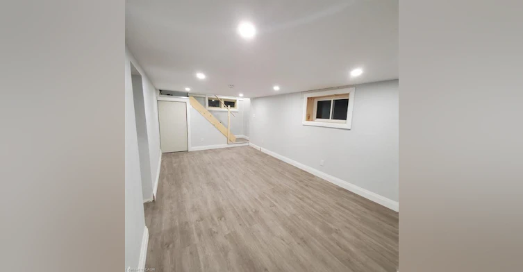 Lower-270 Melrose Avenue, Kitchener, ON, N2H 2C1 - 4