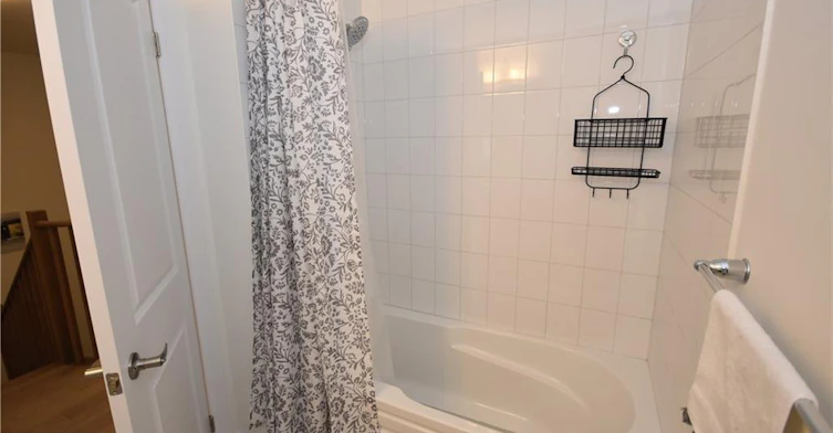 12 Velvet Way, Thorold, ON, L2V 0B7 - 32