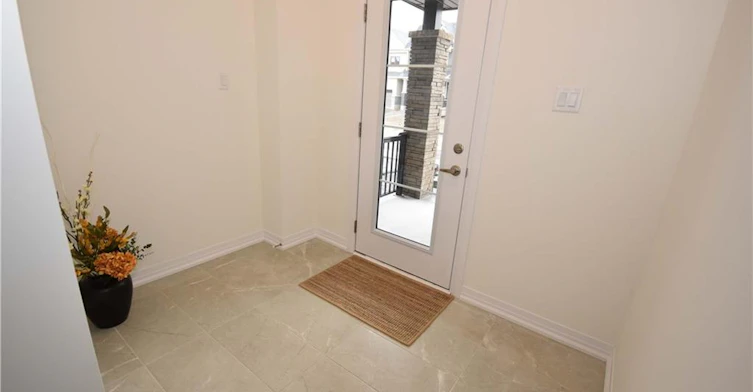 12 Velvet Way, Thorold, ON, L2V 0B7 - 4