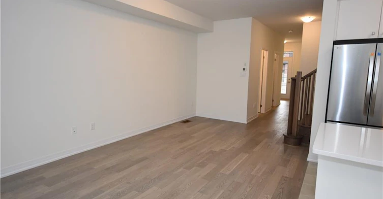 12 Velvet Way, Thorold, ON, L2V 0B7 - 9