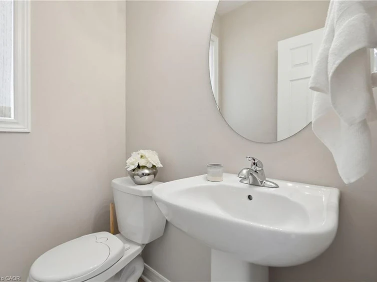 27 Robbins Ridge, Brant, ON, N3L 0H2 - 19