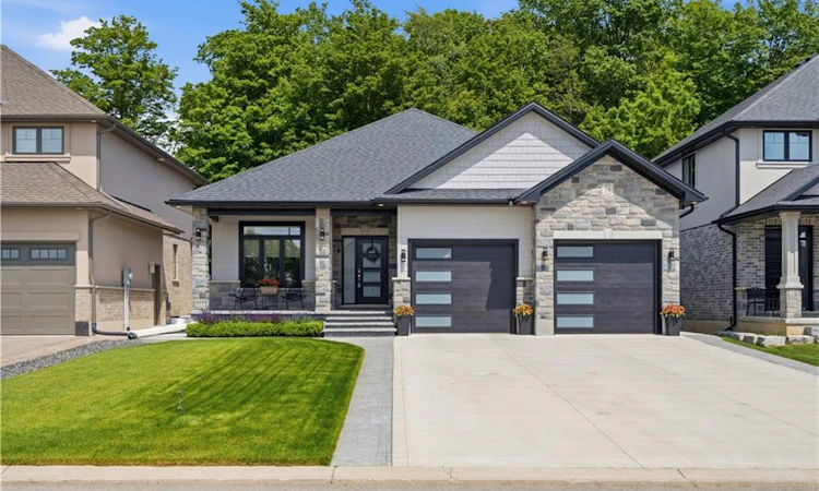 14 Windywood Lane