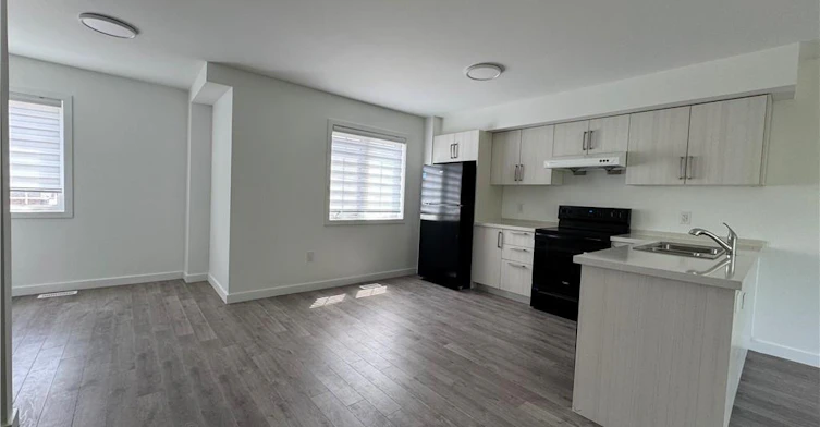 Main-133 Highriver Trail, Welland, ON, L3C 0H6 - 5